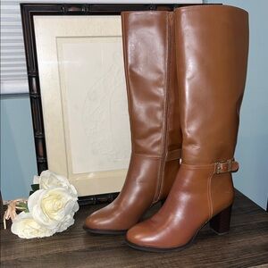 Giani Bernini Lennoxx Memory Foam Brown Tall Heeled Boots sz 6.5 NIB